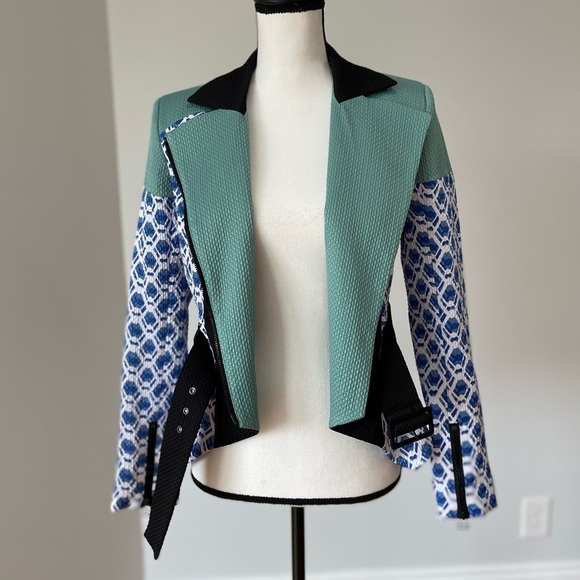 Peter Pilotto mixed print zippered and belted jacket in a size small petite - Picture 7 of 12